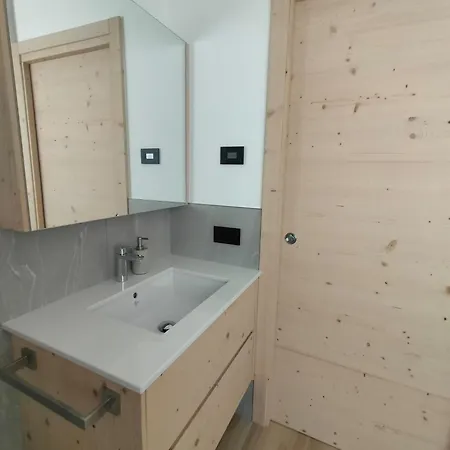 Апартаменты Casa Linda Бормио